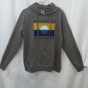 Brew City Milwaukee Wisconsin Hoodie size Medium